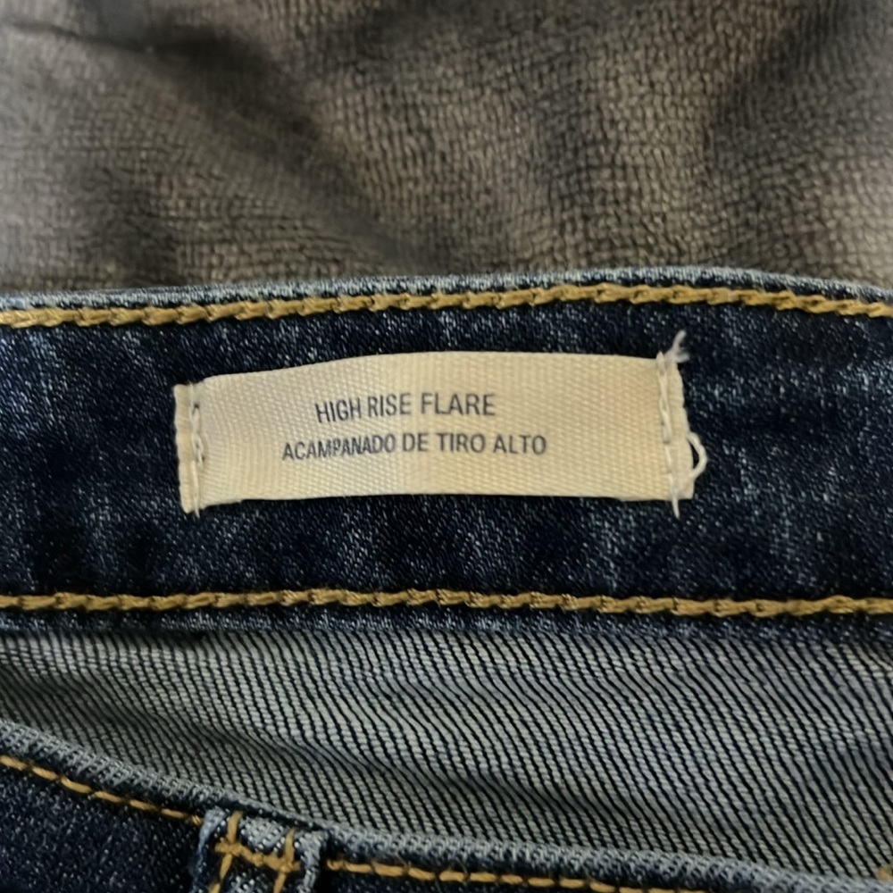 Universal Thread Jeans - Picture 3 of 4